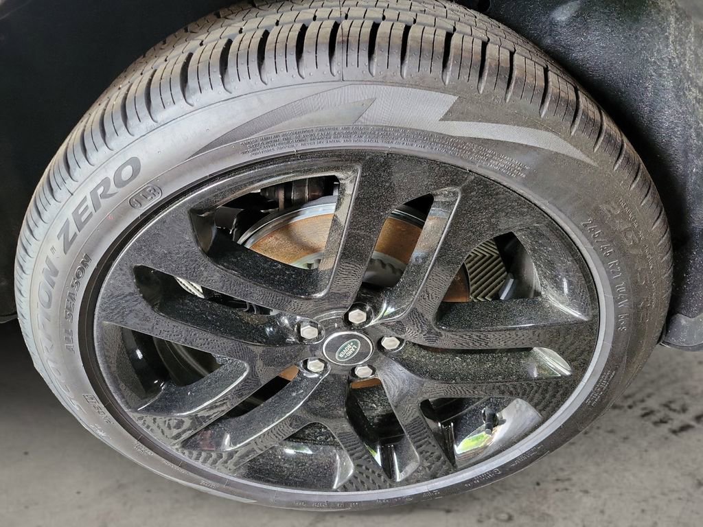 New 2026 Land Rover Range Rover Evoque S image 12