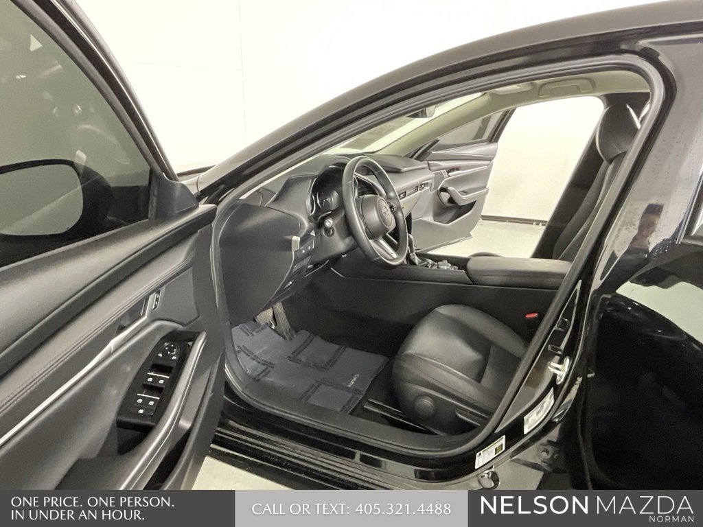 Used 2025 MAZDA MAZDA3 s image 11