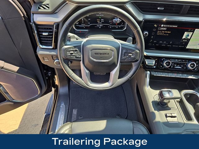 Used 2023 GMC Sierra 1500 Denali w/ Technology Package AWD/4WD image 3