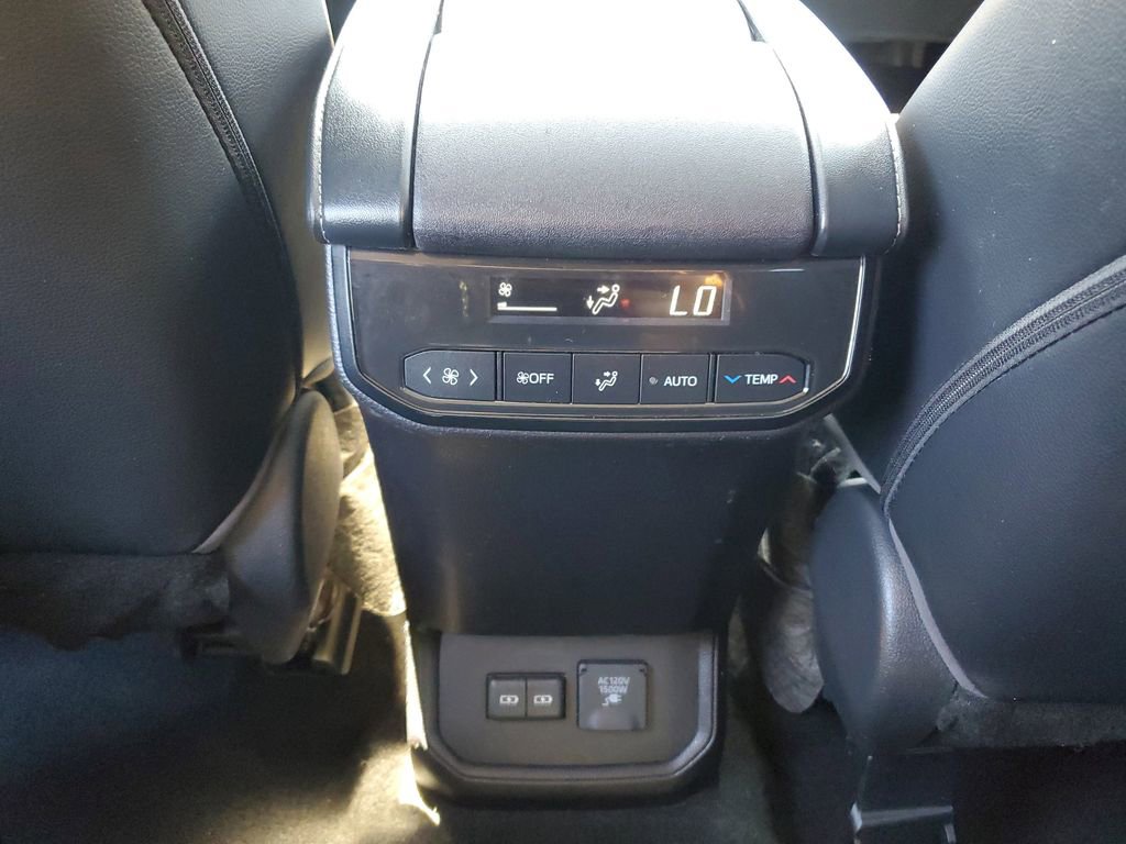 Used 2023 Toyota Highlander Limited w/ Protection Package #3 (TMS) image 15