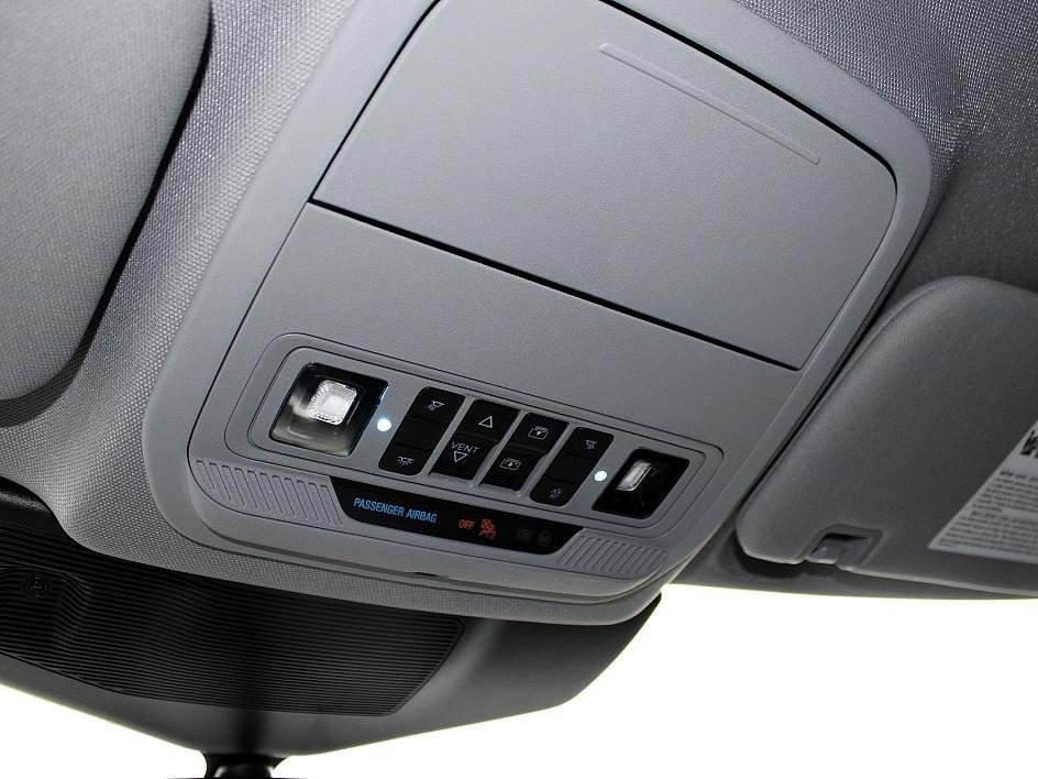 Used 2023 Ford Explorer XLT w/ Equipment Group 202A image 19