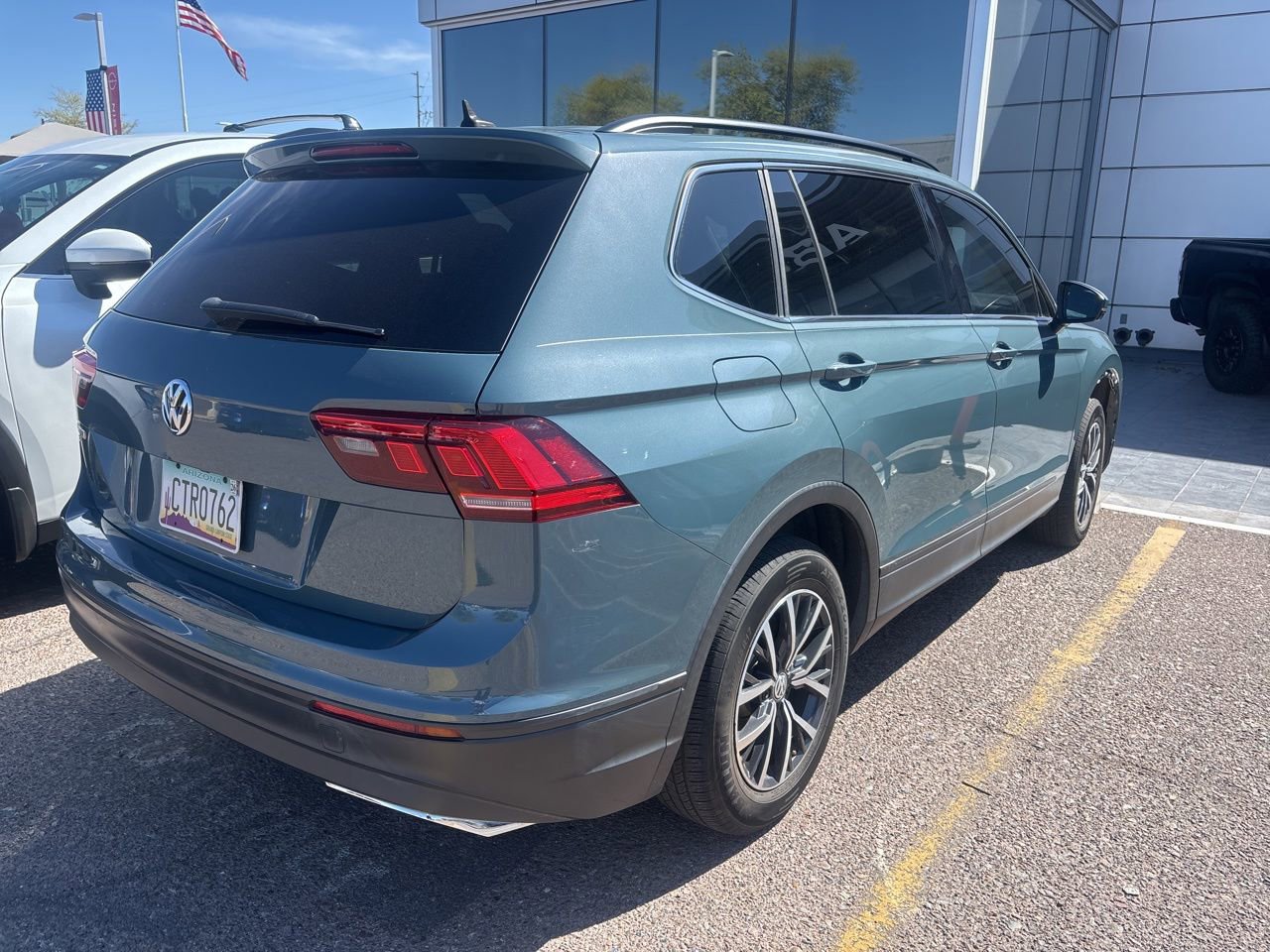 Used 2019 Volkswagen Tiguan SE image 6