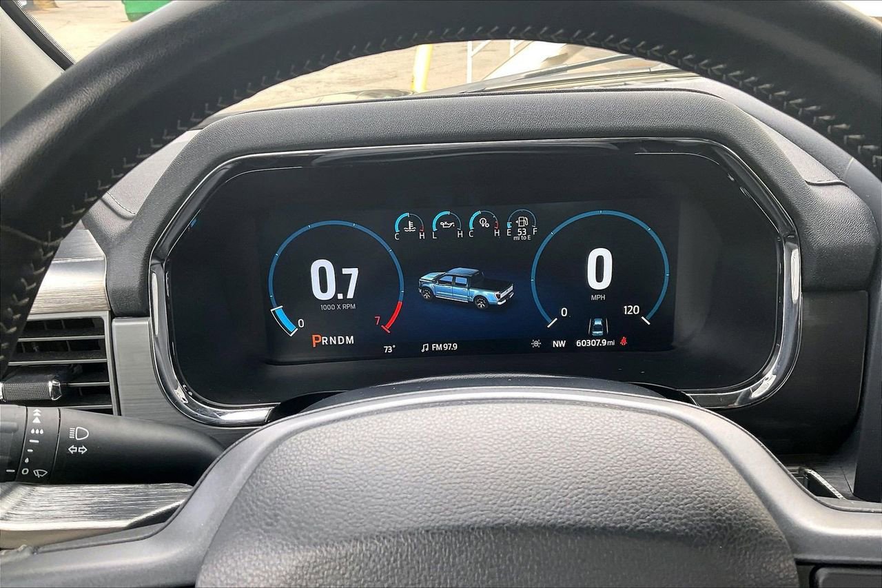 Used 2022 Ford F150 Lariat w/ Trailer Tow Package image 11