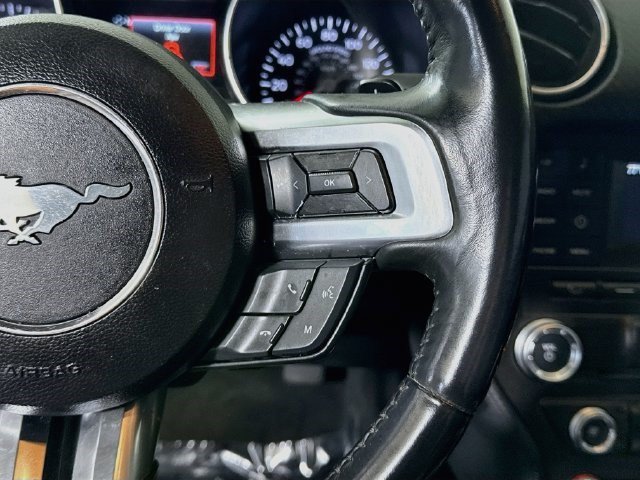 Used 2018 Ford Mustang Coupe RWD image 14