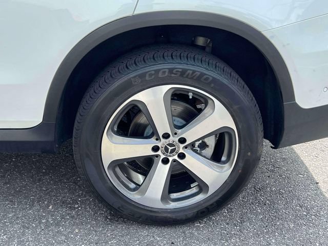 Used 2022 Mercedes-Benz GLC 300 w/ Premium Package Lite image 15