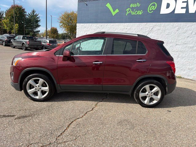 Used 2016 Chevrolet Trax LTZ AWD/4WD image 2