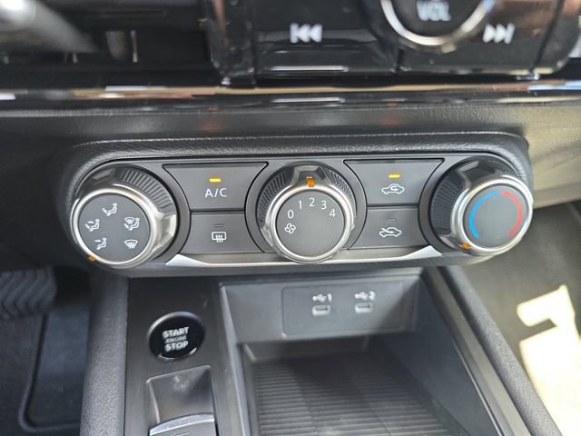 New 2026 Nissan Kicks S image 4