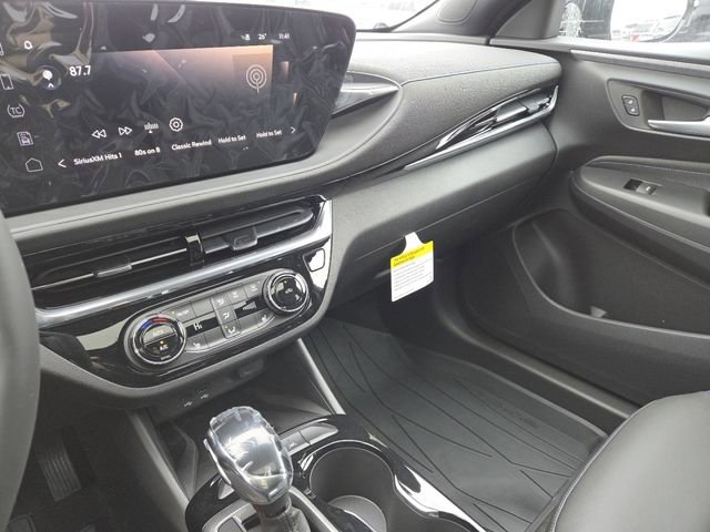 New 2026 Buick Envista Sport Touring w/ Convenience I Package FWD image 31