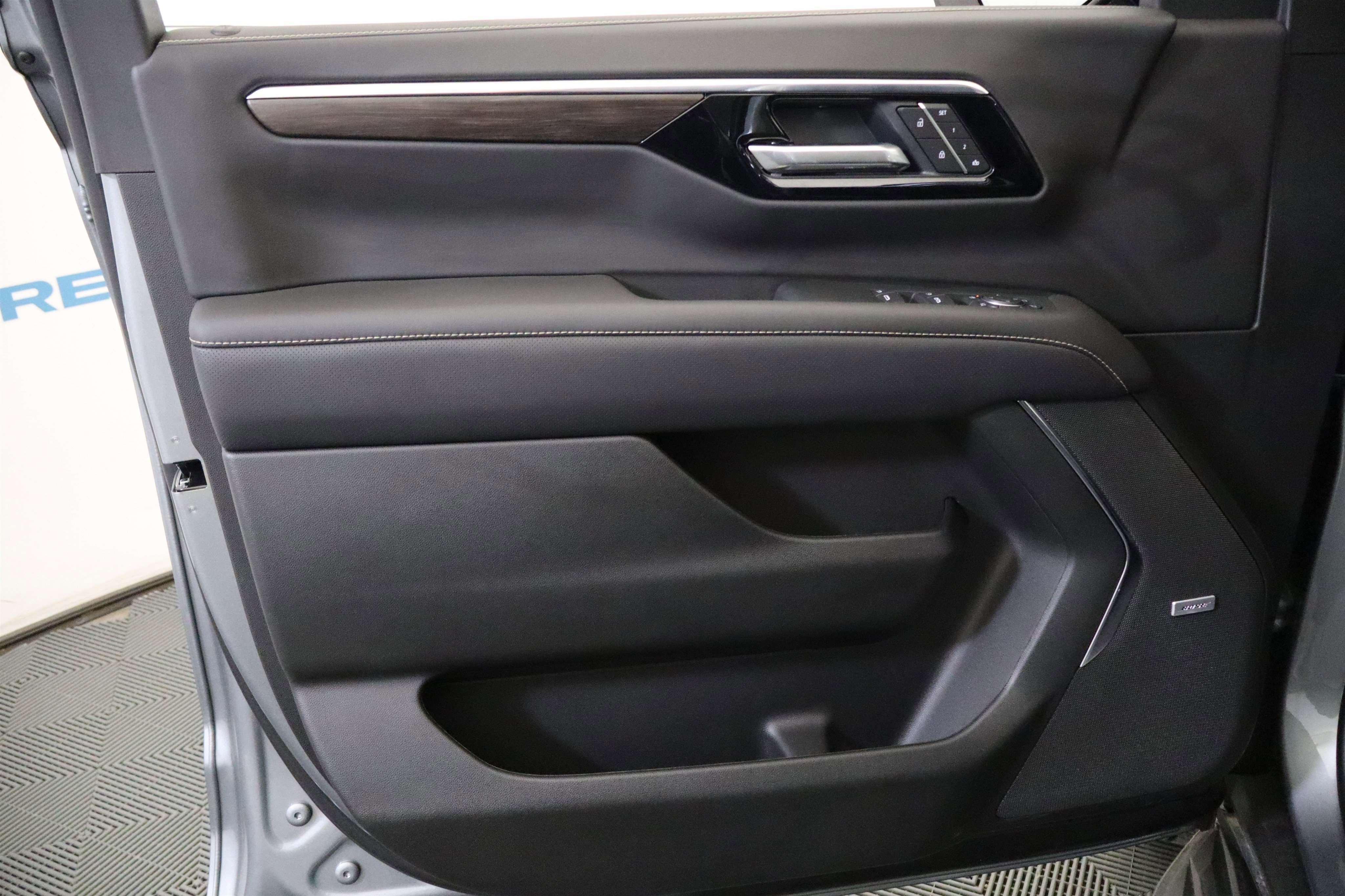 New 2026 Chevrolet Tahoe Premier AWD/4WD image 35