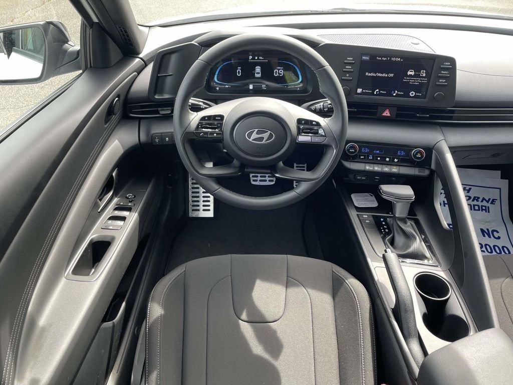 New 2026 Hyundai Elantra Sport image 11