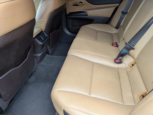 Used 2019 Lexus ES 350 w/ Premium Package image 14