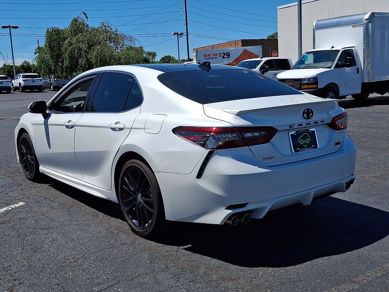 Used 2023 Toyota Camry XSE w/ Cold Weather Package FWD image 4