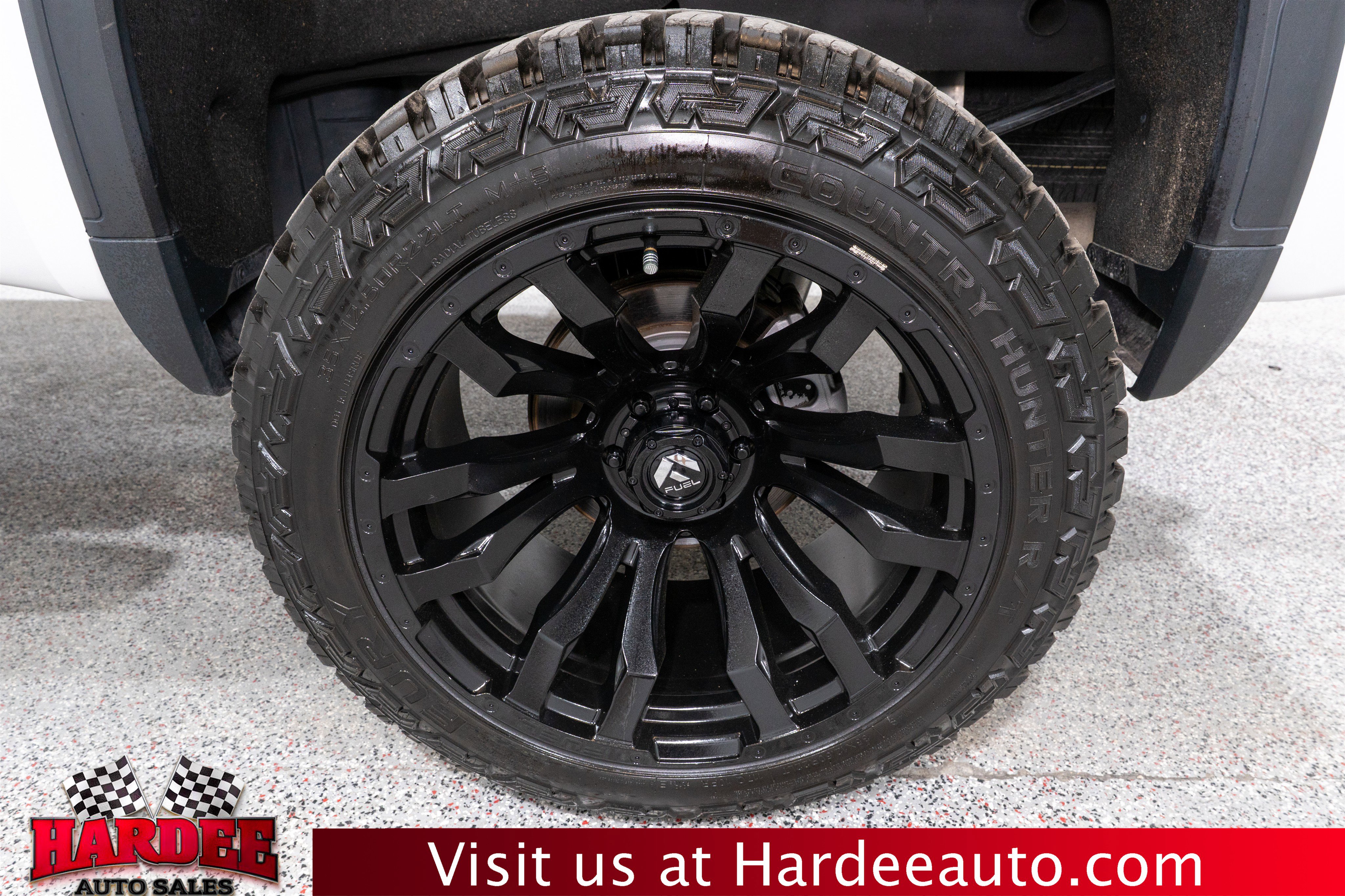 Used 2023 GMC Sierra 1500 Elevation w/ Elevation Premium Package AWD/4WD image 10