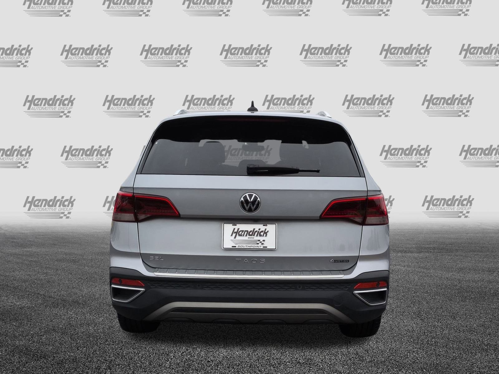 Used 2022 Volkswagen Taos SEL image 9