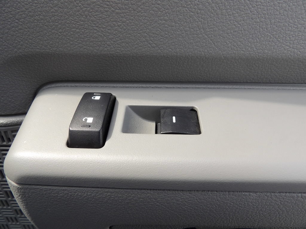 Used 2023 Ford E-450 and Econoline 450 Super Duty w/ Power Windows & Locks Group RWD image 24
