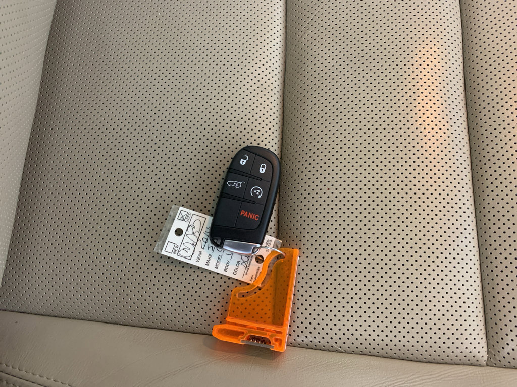 Used 2014 Jeep Grand Cherokee Overland image 43