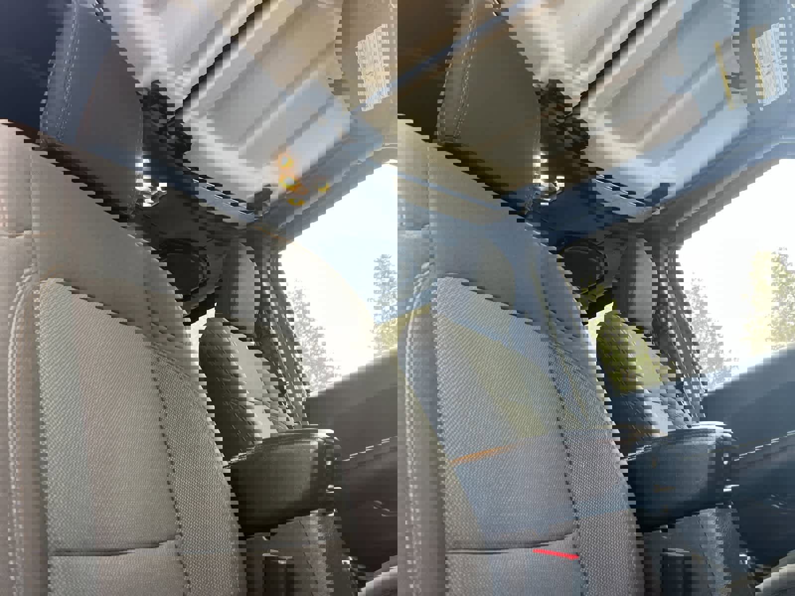 Used 2022 Jeep Wrangler Unlimited Sport image 16