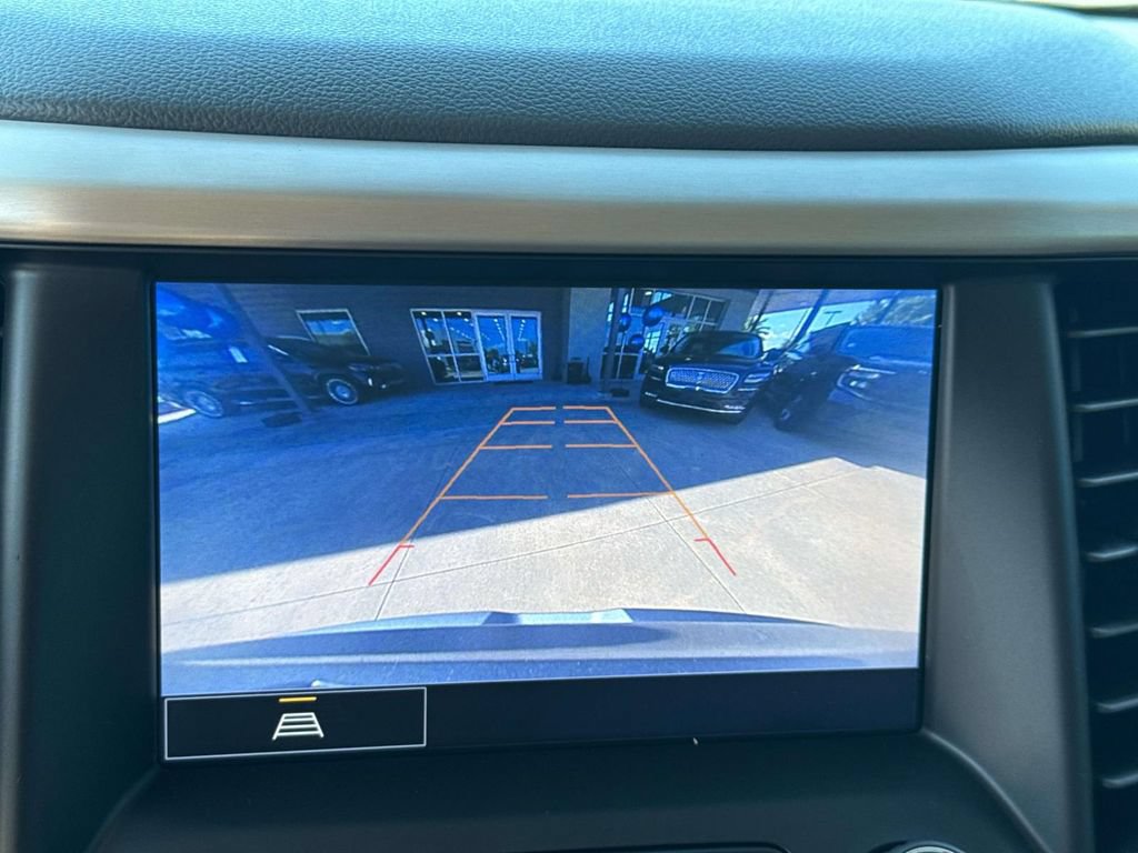 Used 2023 GMC Acadia Denali FWD image 27
