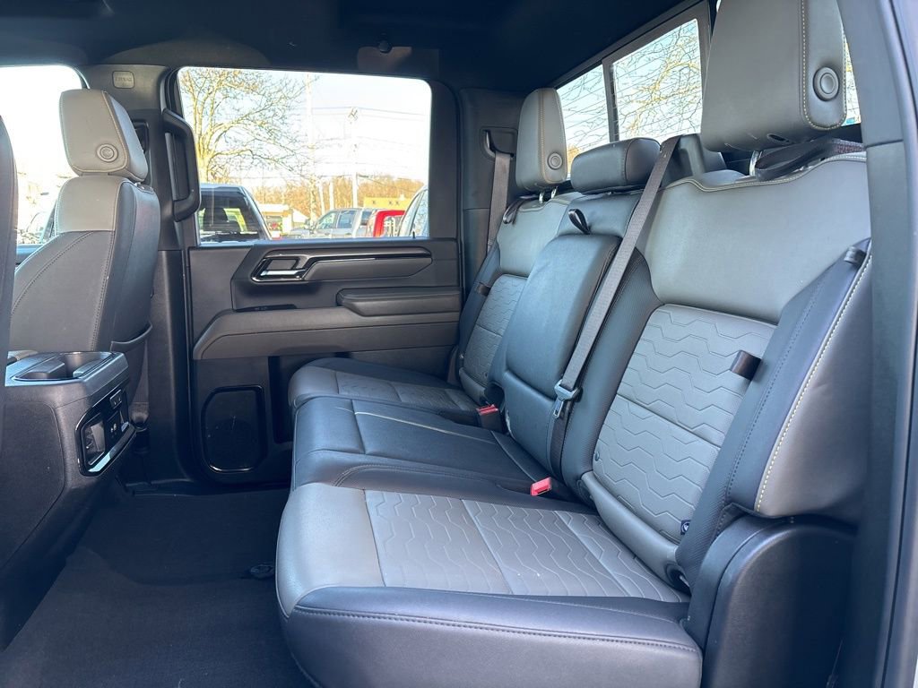 Certified 2024 Chevrolet Silverado 2500 ZR2 w/ Technology Package image 29