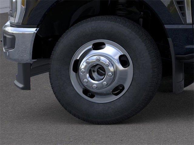New 2025 Ford F350 Lariat image 19