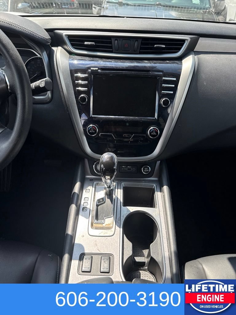 Used 2024 Nissan Murano SV AWD/4WD image 14
