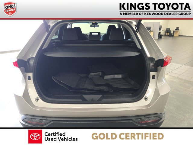 Certified 2024 Toyota Venza LE AWD/4WD image 6