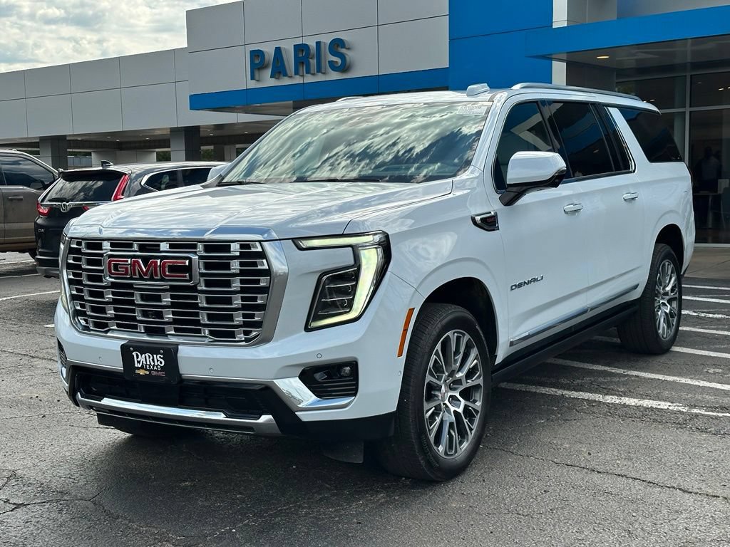 New 2026 GMC Yukon XL Denali w/ Denali Reserve Package AWD/4WD image 3