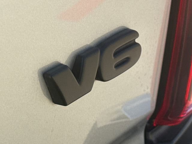 Used 2023 Toyota Tacoma SR5 RWD image 11