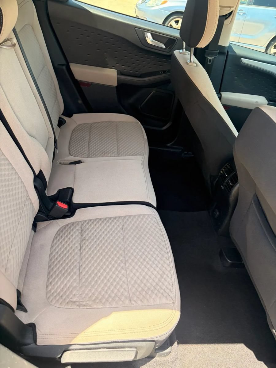 Used 2020 Ford Escape SE FWD image 7