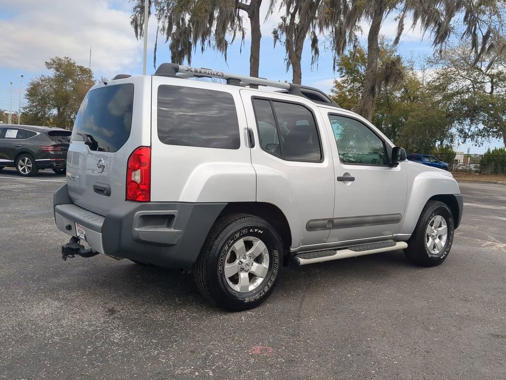 Used 2013 Nissan Xterra S w/ Value Package image 3