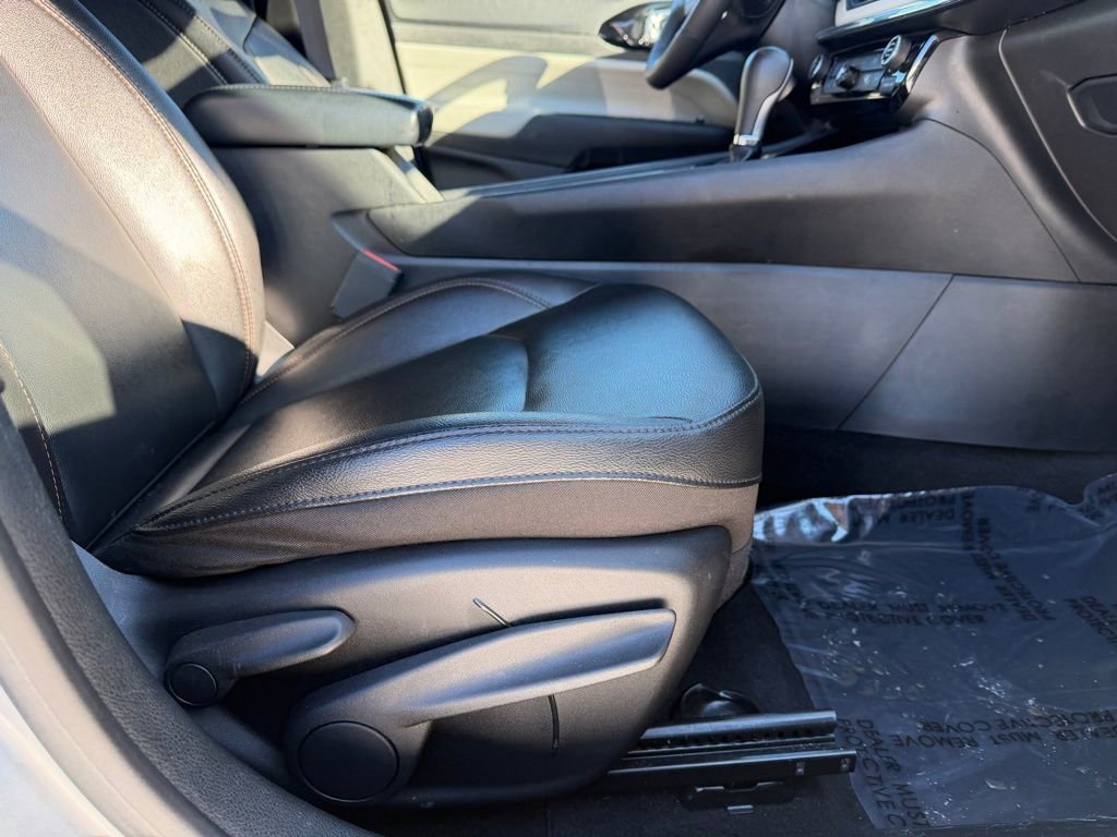 Used 2024 Jeep Compass Limited image 22