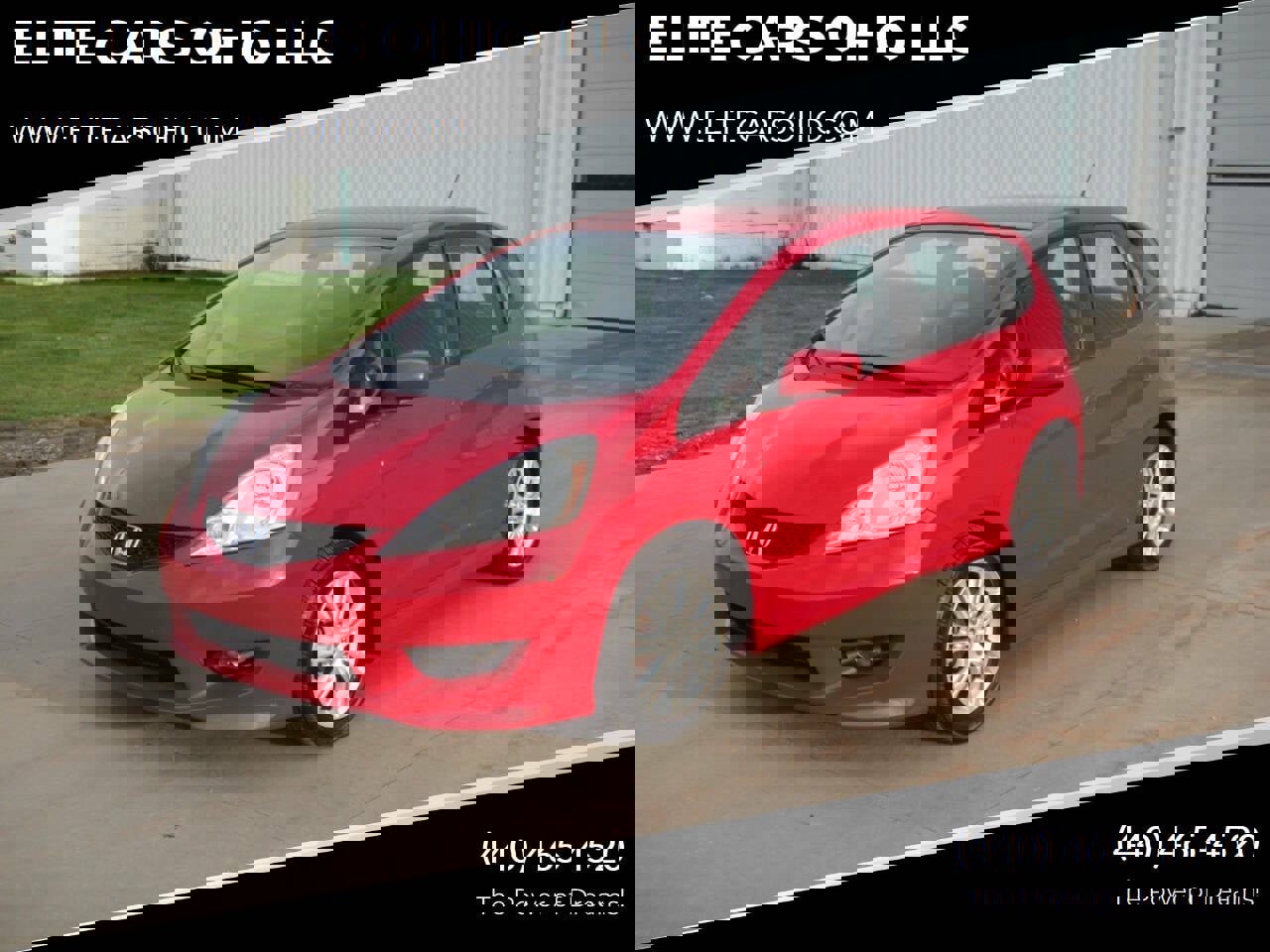 Used 2011 Honda Fit Sport image 1