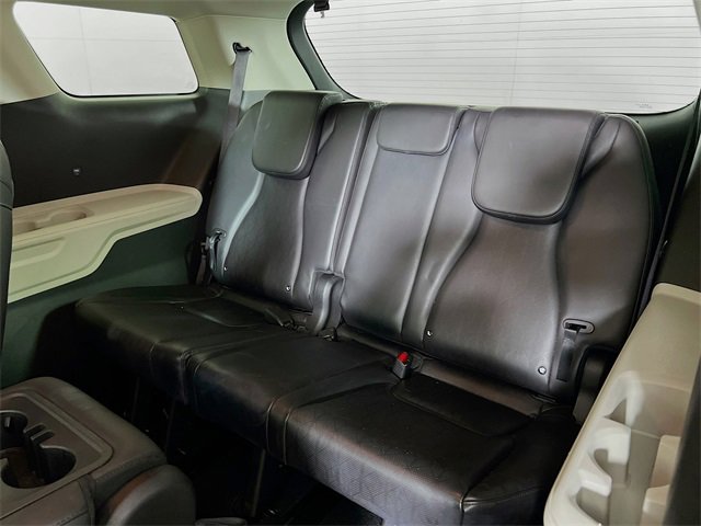 Used 2024 Kia Carnival LX image 31