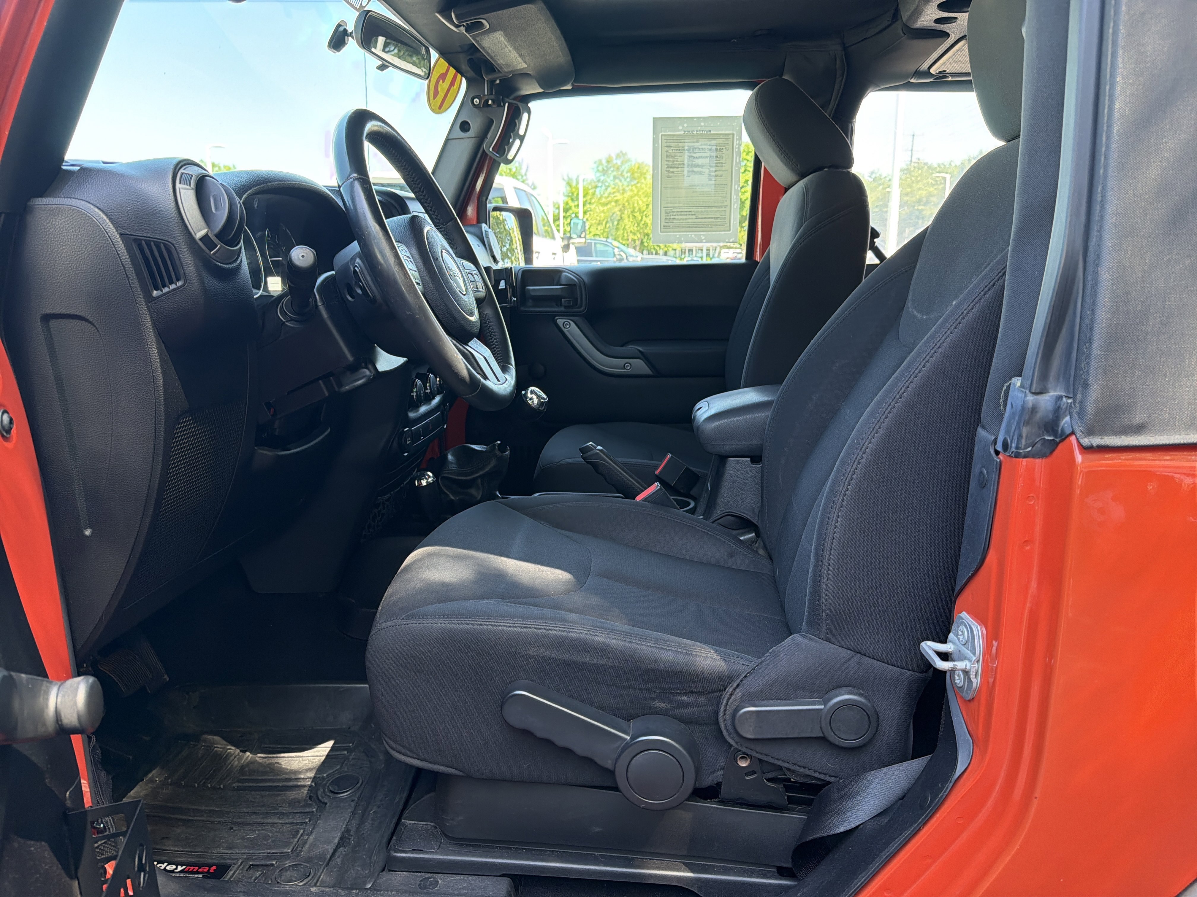Used 2015 Jeep Wrangler Sport w/ Connectivity Group AWD/4WD image 17