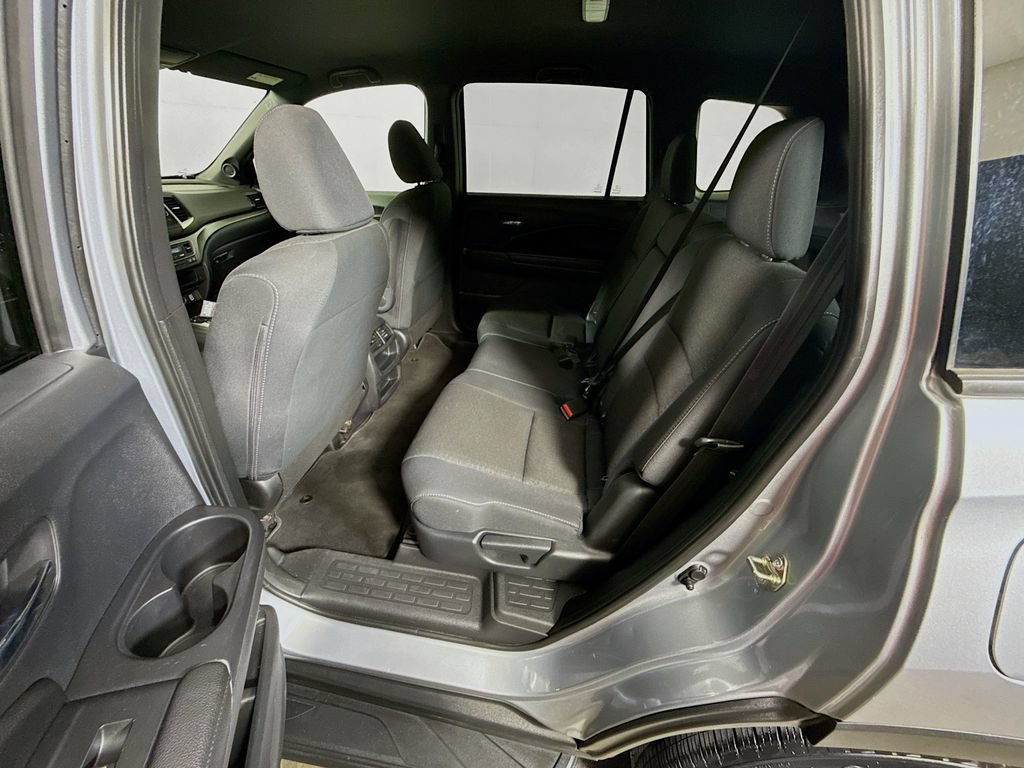 Used 2019 Honda Passport Sport image 22