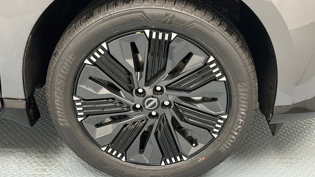 New 2025 Nissan Murano Platinum w/ Cargo Package image 16