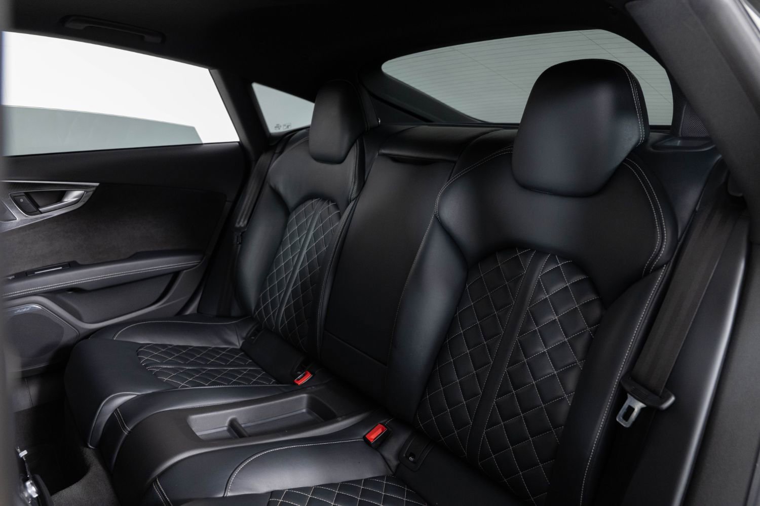 Used 2017 Audi S7 Premium Plus w/ Driver Assistance Package image 18