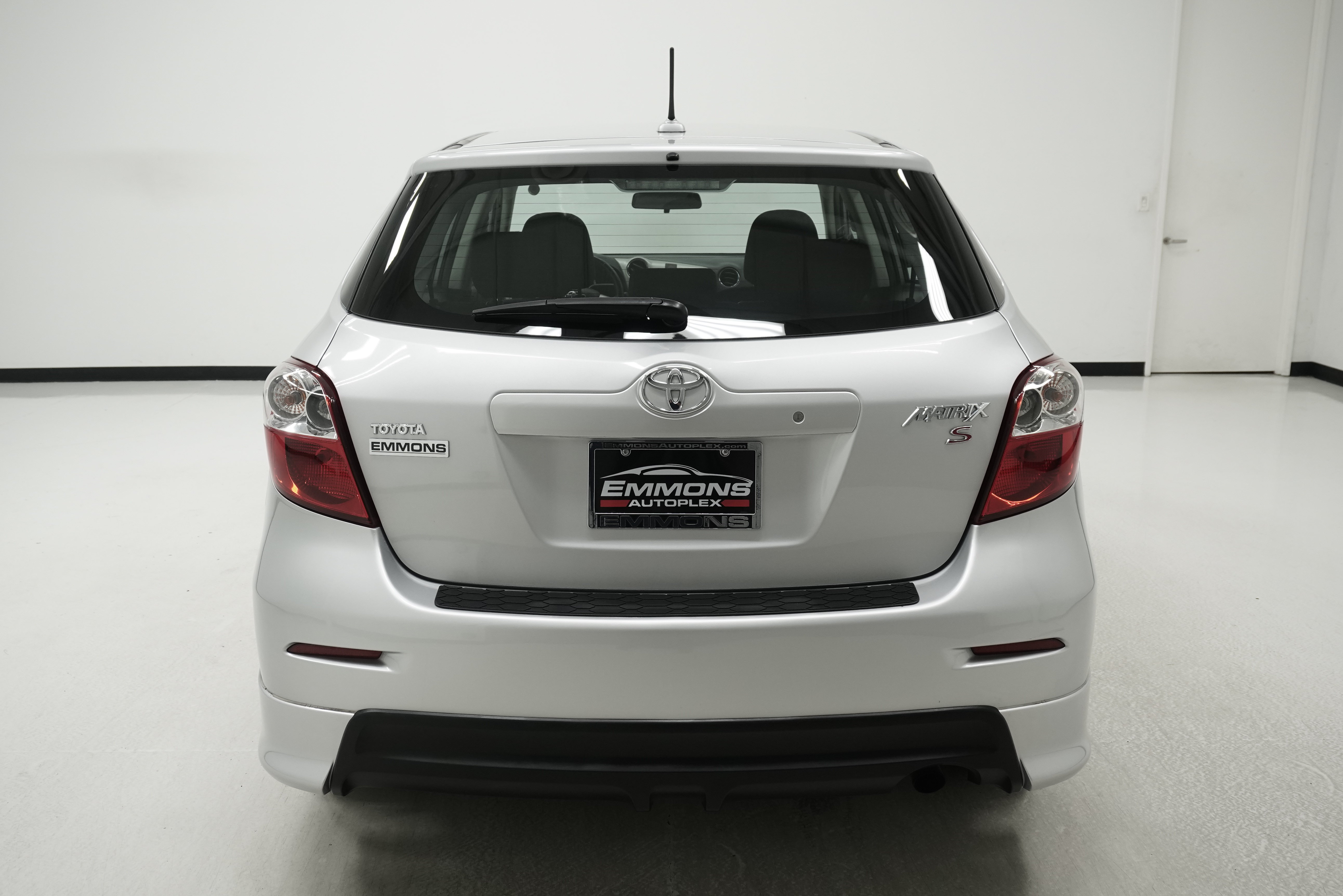Used 2009 Toyota Matrix S FWD image 5
