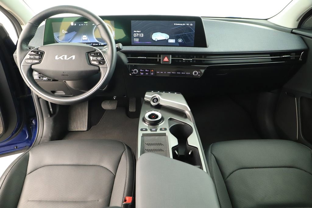 Used 2022 Kia EV6 Wind w/ Wind Technology Package AWD/4WD image 18