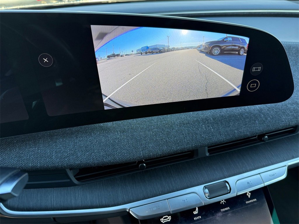 Used 2024 Lucid Air Pure image 17