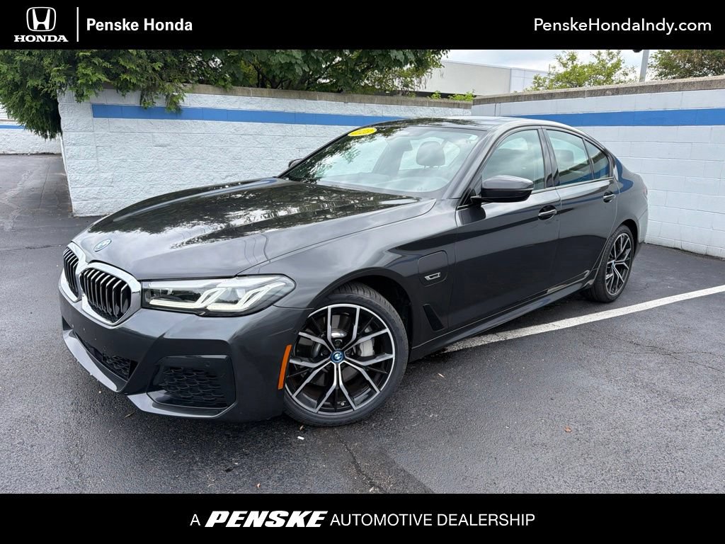 Used 2023 BMW 530e xDrive w/ Premium Package