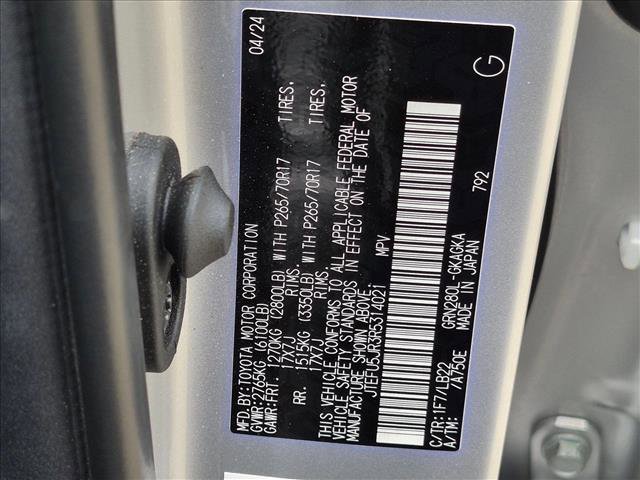 Used 2024 Toyota 4Runner SR5 Premium w/ Moonroof Package RWD image 17