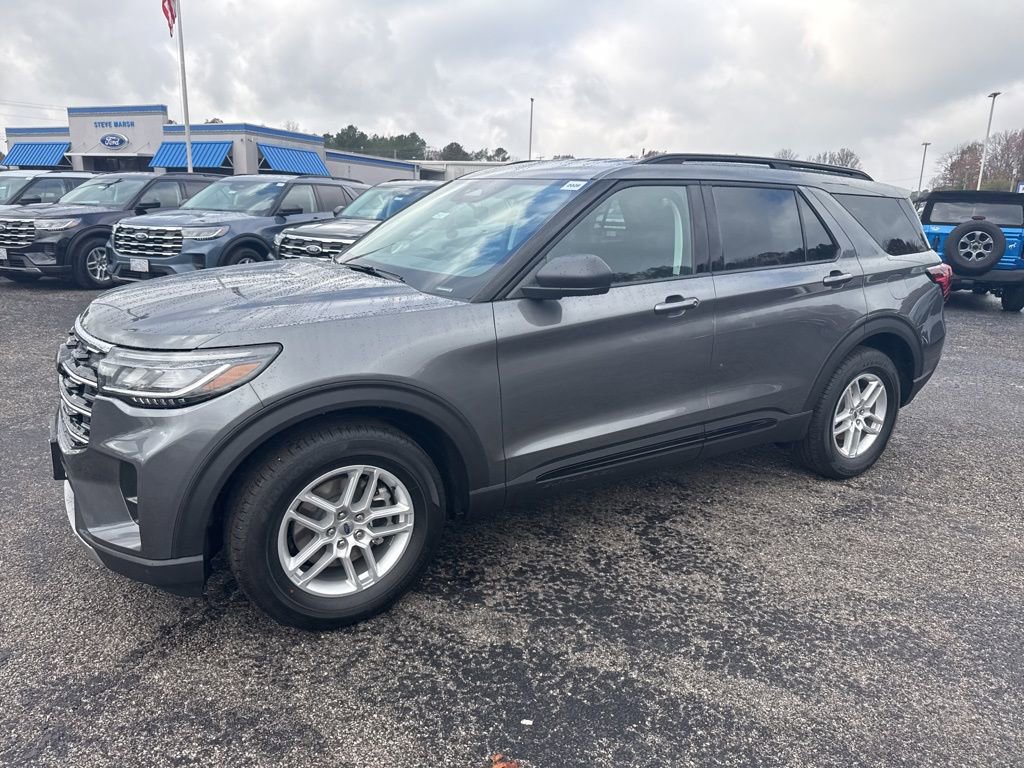 New 2026 Ford Explorer Active w/ Active Comfort Package image 14