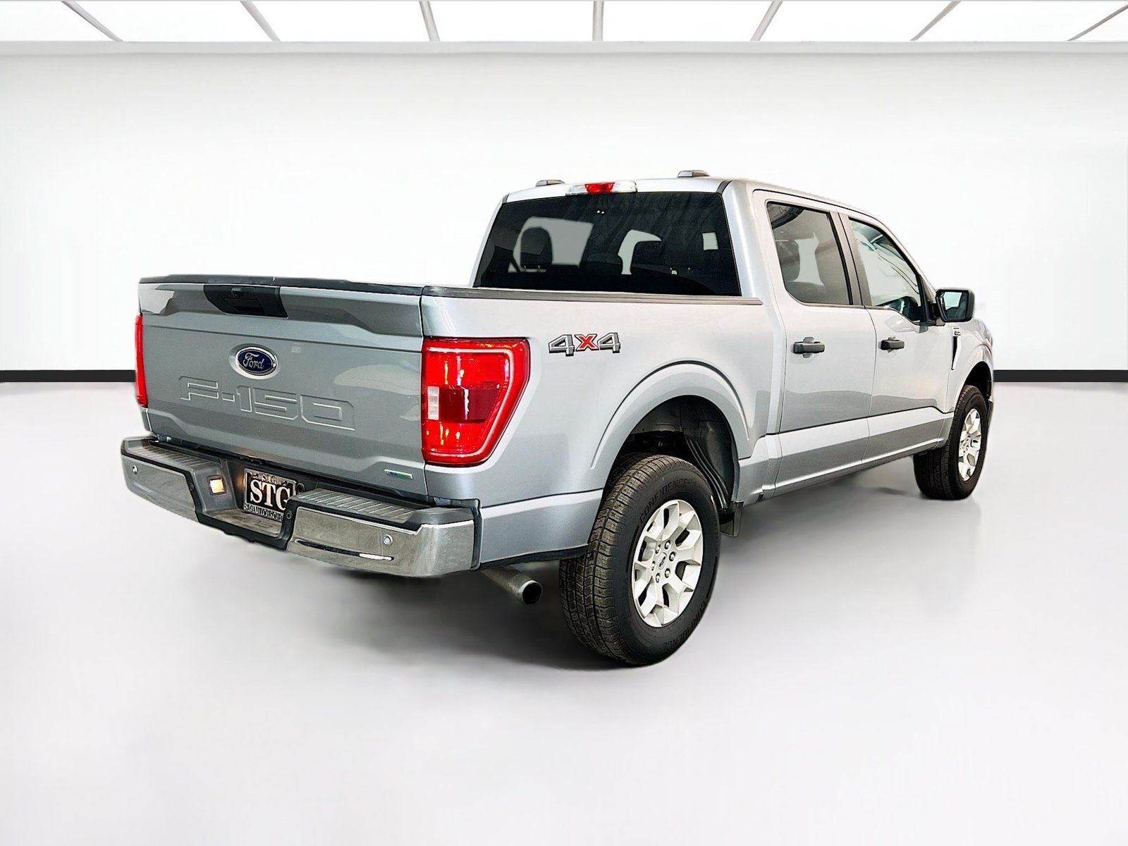 Used 2023 Ford F150 XLT AWD/4WD image 4