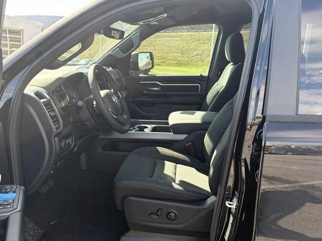 New 2026 RAM 1500 Big Horn AWD/4WD image 15