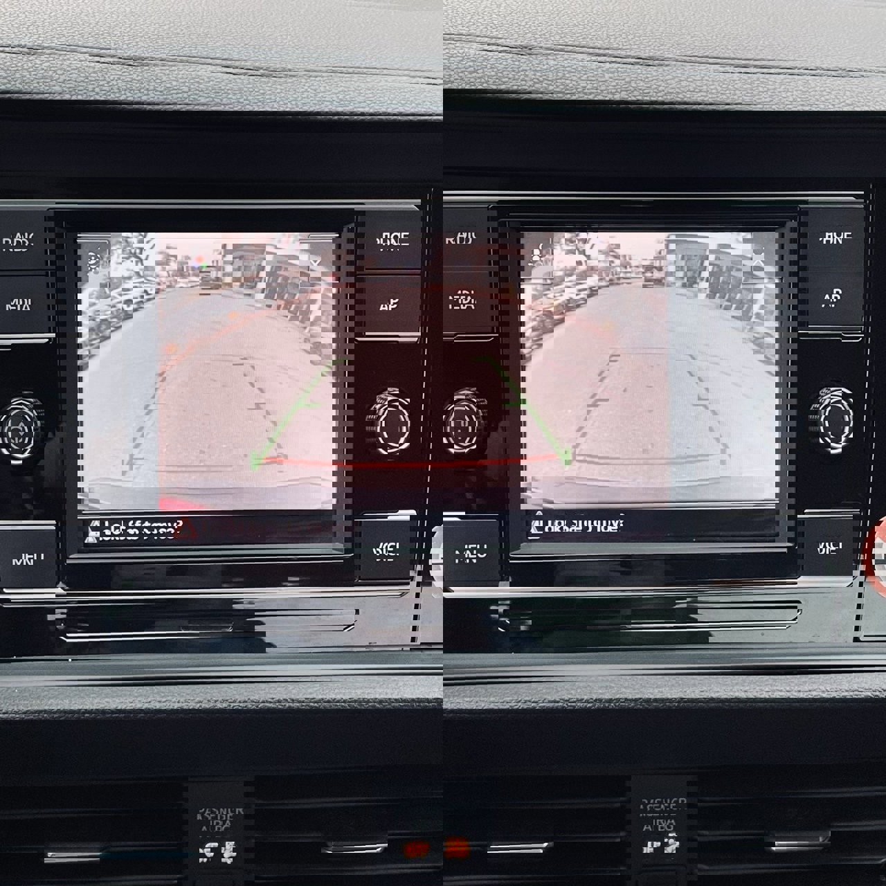 Used 2024 Volkswagen Jetta SE image 19