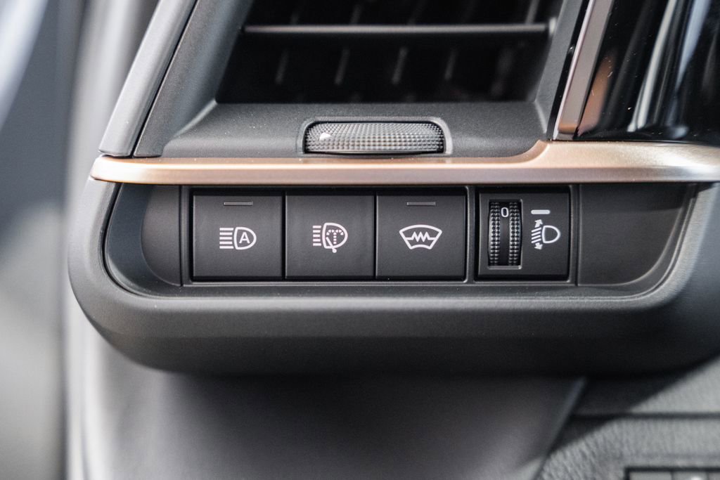 New 2026 Toyota Crown Signia XLE image 43