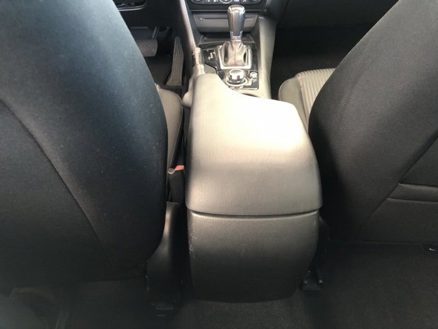 Used 2016 MAZDA MAZDA3 i Touring w/ Popular Equipment Package image 38