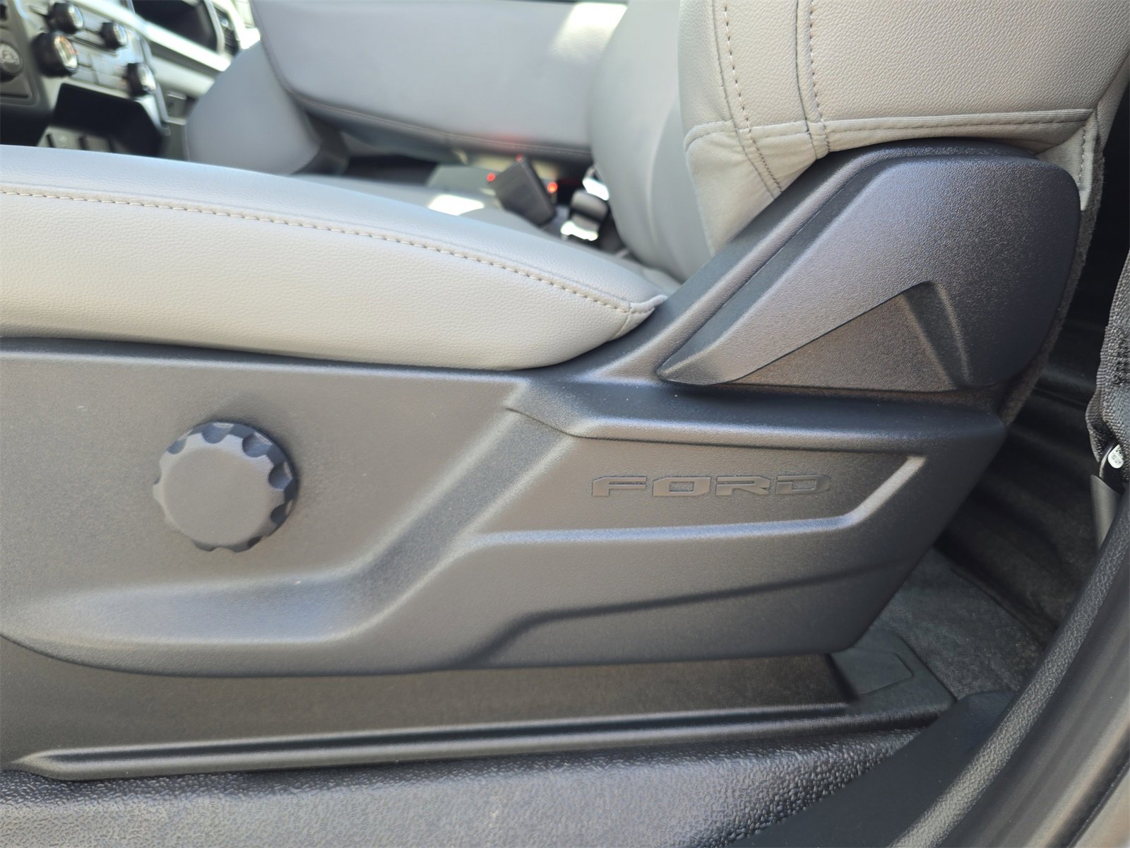 New 2026 Ford F250 XL w/ XL Driver Assist Package image 13