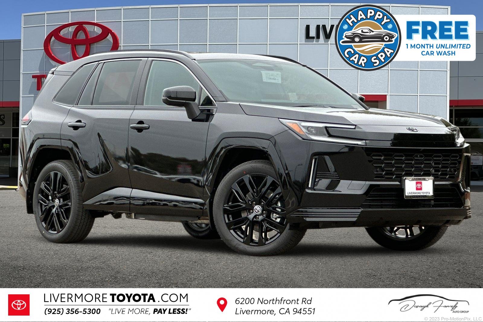 New 2026 Toyota RAV4 XSE w/ Panoramic Sun Roof Package